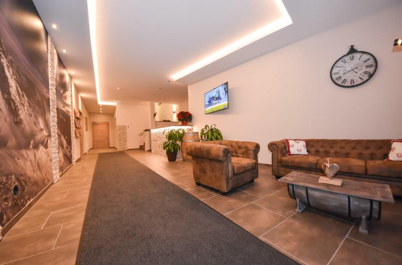 Apart Laudes Ladis Exterior foto